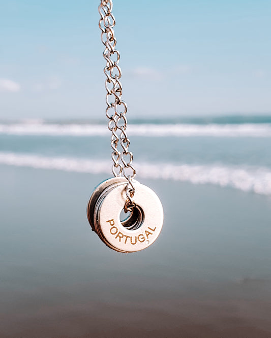 Starter Bundle - necklace + 20 country tokens